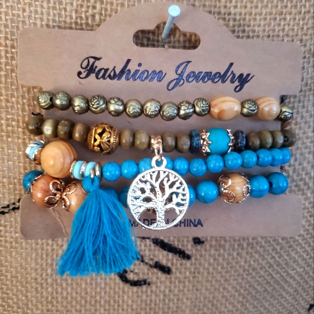 4pc Blue Beaded Charm Bracelet